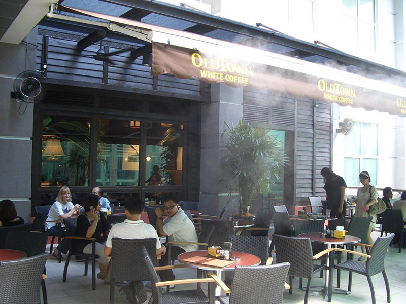 Ưu điểm khi sử dụng béc phun sương trong quán cafe