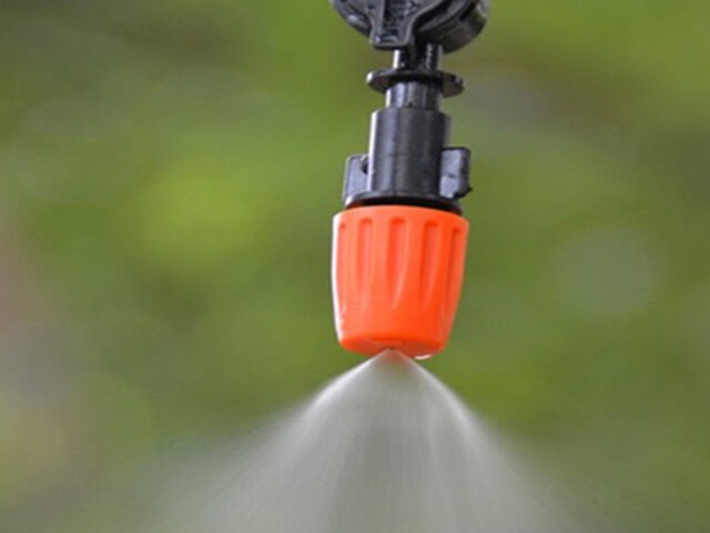 Lắp đặt béc phun sương nhựa đúng cách