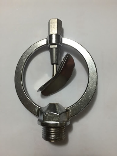 Cấu tạo béc tưới cây xoay