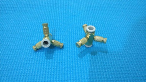 Ở đâu bán béc phun sương 3 hướng giá rẻ, chất lượng?